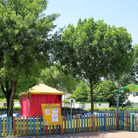 Semesterbostad Villaggio Turistico Europa 104s
